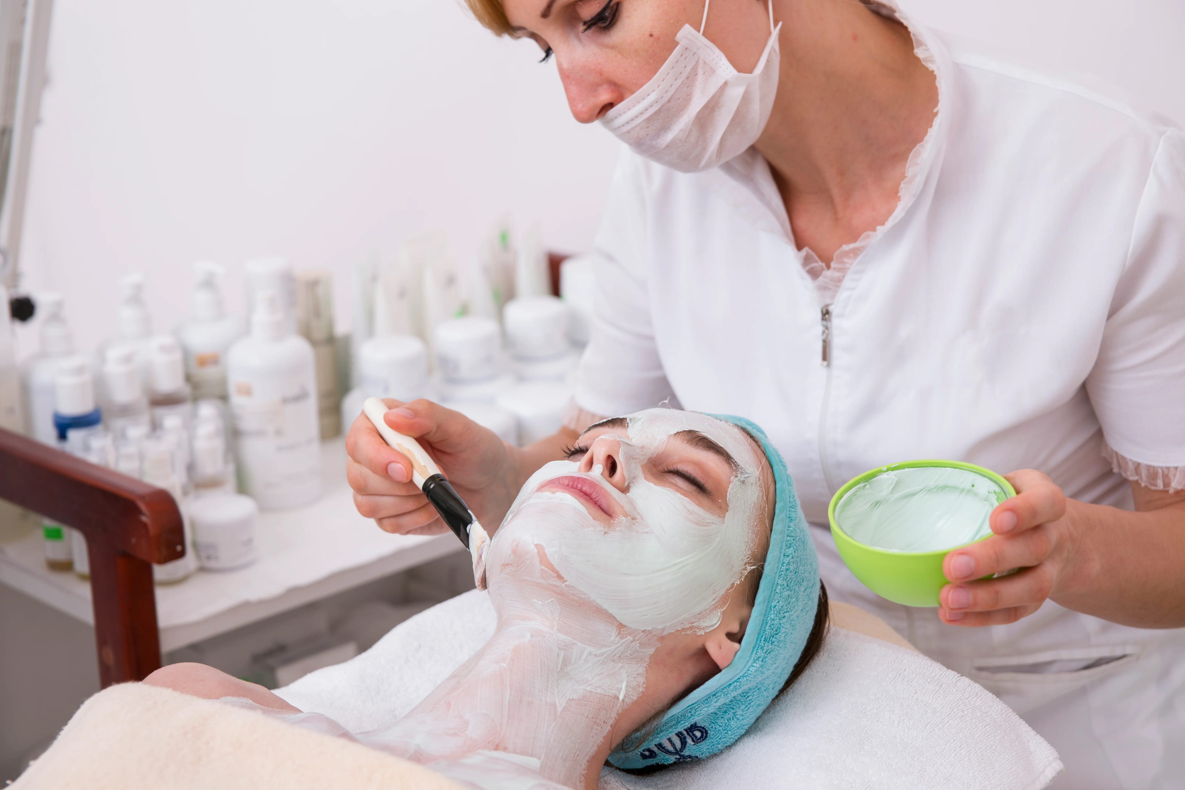 Medical grade facial for glowing skin at dermatology clinic in Karachi